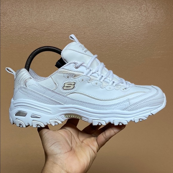 Skechers D’Lites White Cream Silver Sneakers - Picture 4 of 16
